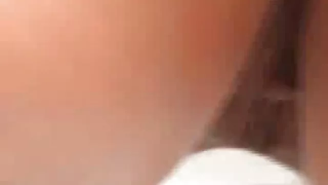 女孩沉迷於硬公雞和熱射精（編譯）