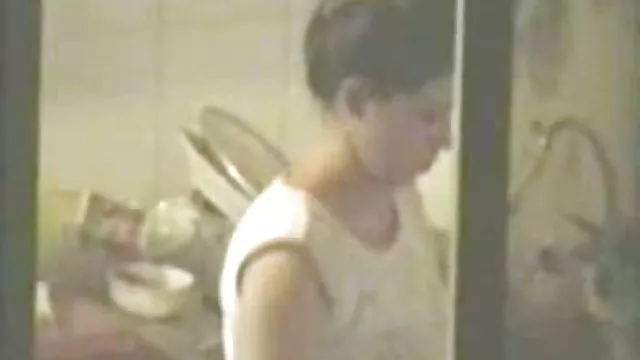 溫柔的女孩得到她的繼父的傢伙