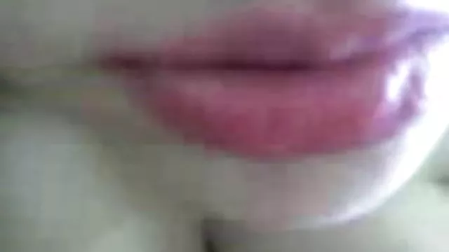一個瘦的甜蜜得到一個陰部舔和一個強烈的他媽的