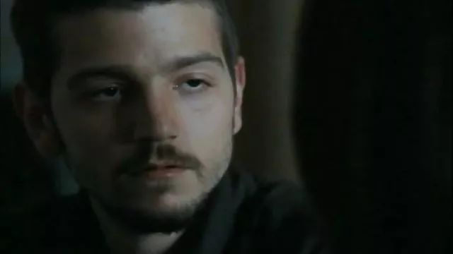 Dillion Harper痴迷於她英俊的老師